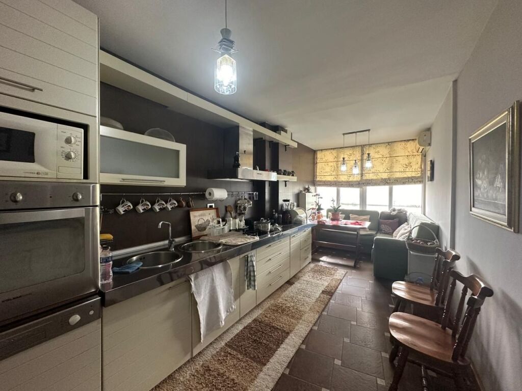 2+1 apartment for sale in Laprake!