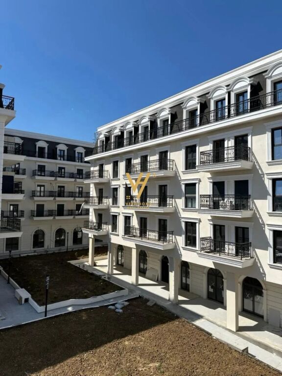 SHITET APARTAMENT 2+1+BLK TE PORTA E RE, SAUK 223.540 EURO
