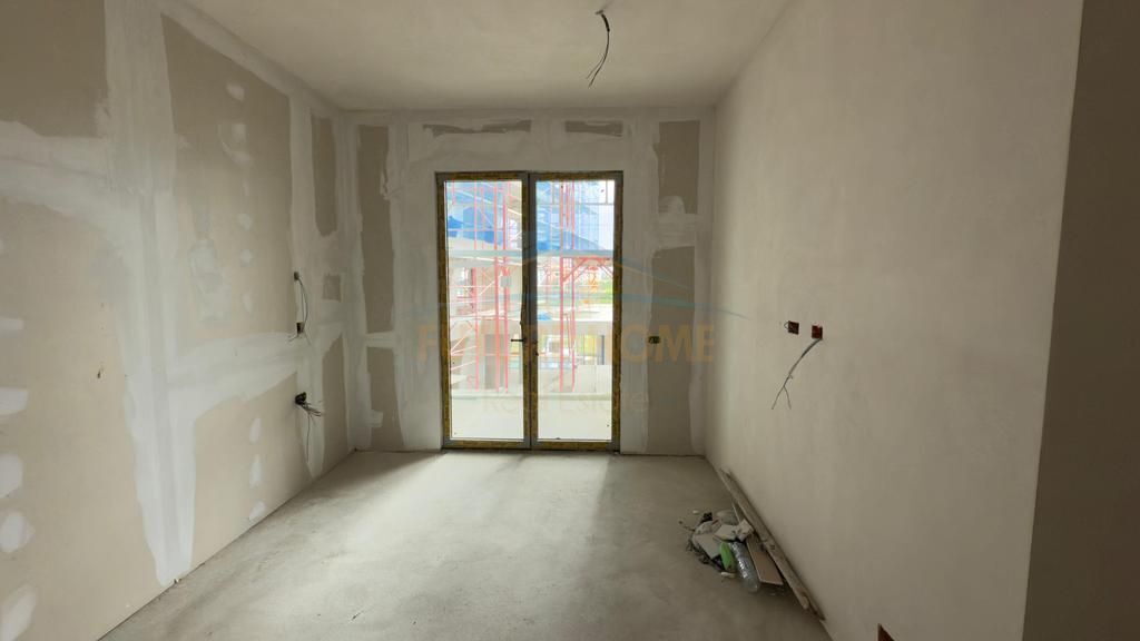 Appartamento 2+1+2 in vendita, Park Avenue, Nuovo Viale, Tirana. PRM52895