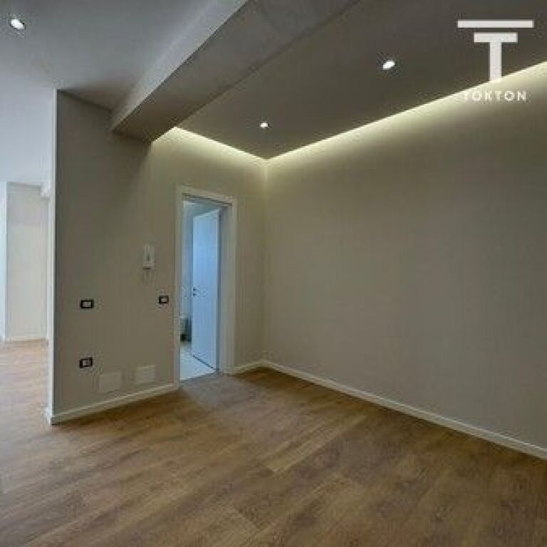 IN VENDITA, APPARTAMENTO 2+1+2+VERANDA, COMPLESSO URBAN GATE, ASTIR, TIRANA