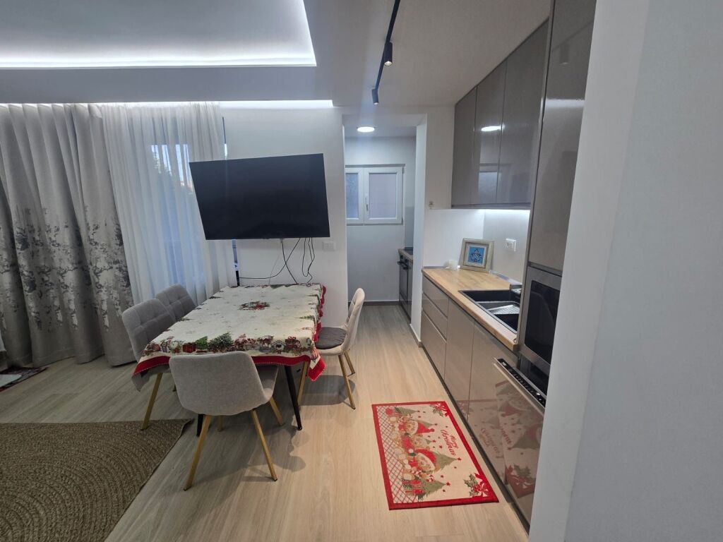 Apartment 2+1 for sale in Brryli
