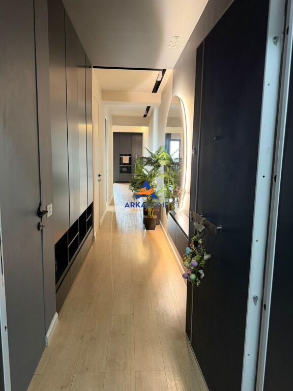 VENDESI APPARTAMENTO 2+1+BALCONE "COMPLESSO ARLIS, FARMACIA 10" 325.000 EURO