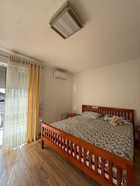 Qera | Vilë 2 + 1 | Rruga 5 Maji | 530 €/muaj