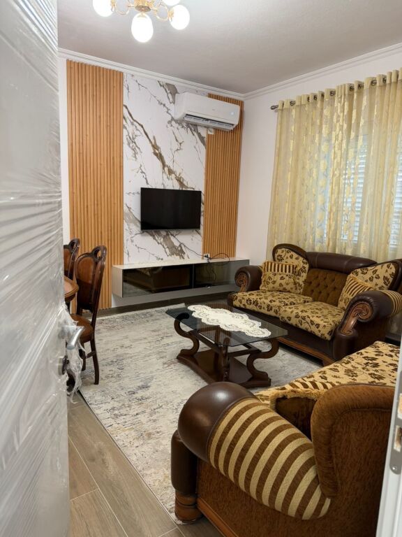 Kat vile 2+1 /Qera📍Siri Kodra 📌500€
