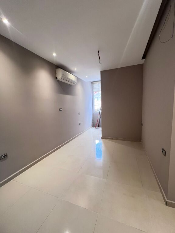 Apartment for rent – 5 Maji Street  Concord Center) !