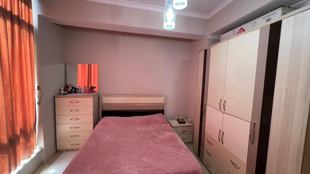 Apartment 3+1+2 for sale, Kavaja Street!
