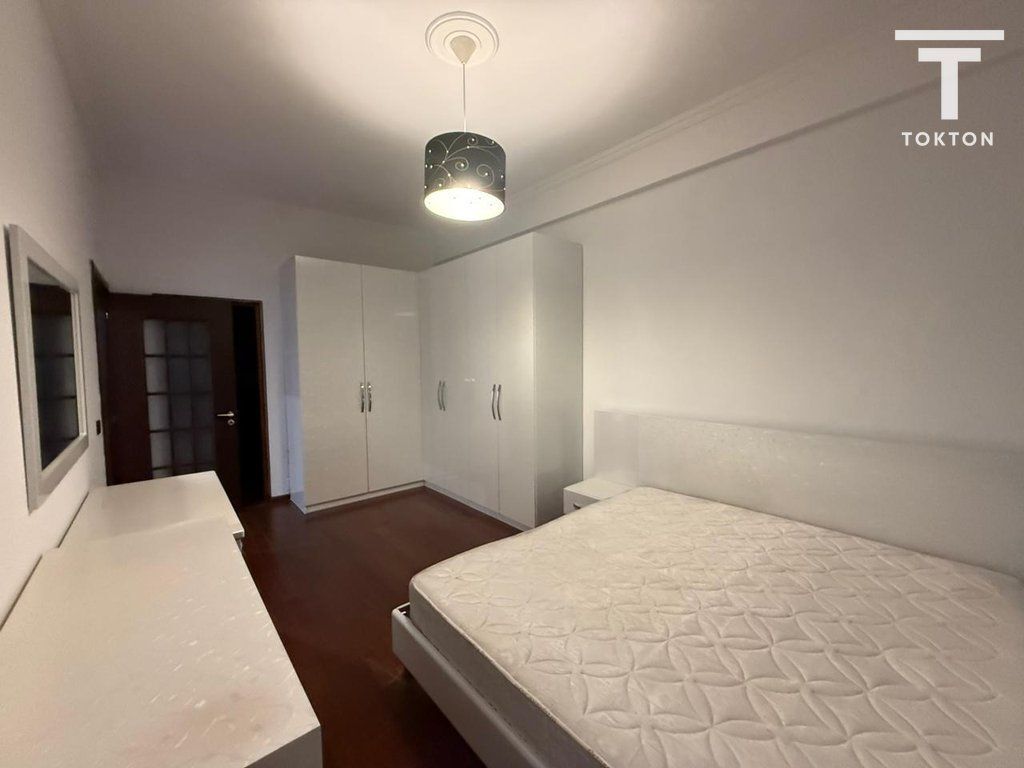 SHITET APARTAMENT 2+1+2, RRUGA E KOSOVARËVE, TIRANË