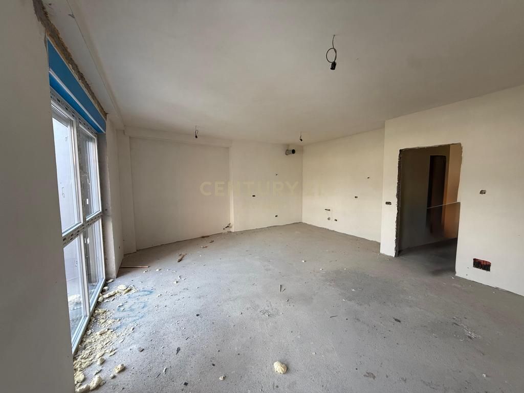 Shitet apartament 3+1+2 tek Kompleksi “Orbital 6”, Bulevardi i Ri!