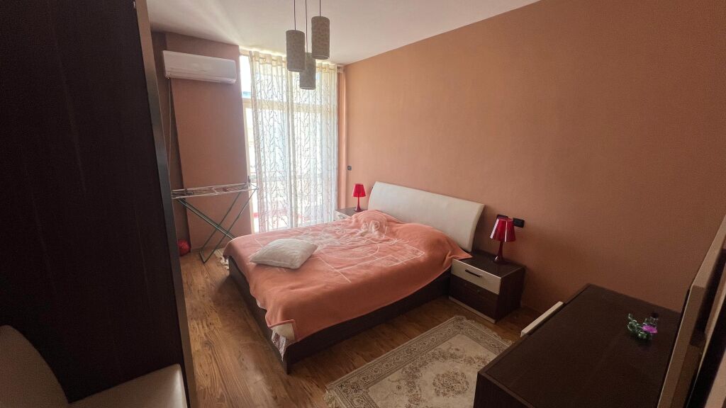 OCCASION, 2+1+2 in Astir for sale