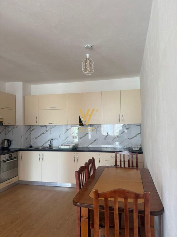 APPARTAMENTO 3+1+2+BLK IN AFFITTO A 5 MAJI 50.000 LEKE