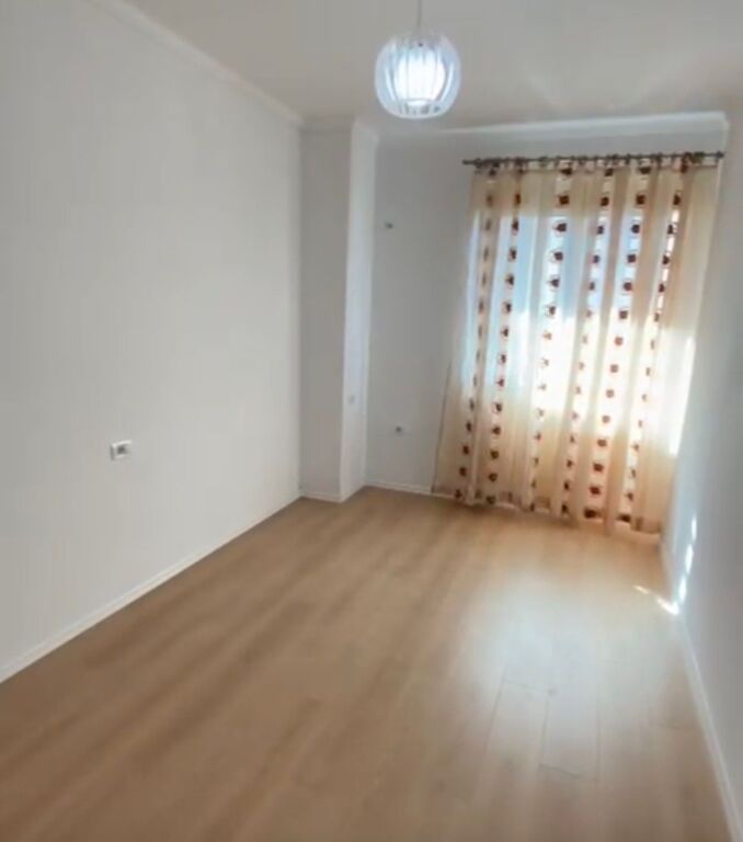 Apartament 2+1 per shitje ne Fresk!