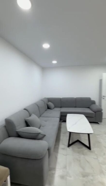 Affitto | Apartament 2 + 1 | QSUT | 600 €/mese