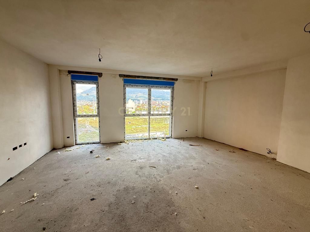 Shitet apartament 3+1+2 tek Kompleksi “Orbital 6”, Bulevardi i Ri!