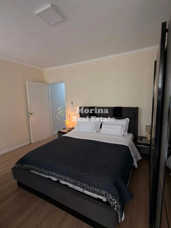 Affitto | Apartament 2 + 1 | Rruga e Durrësit | 750 €/mese