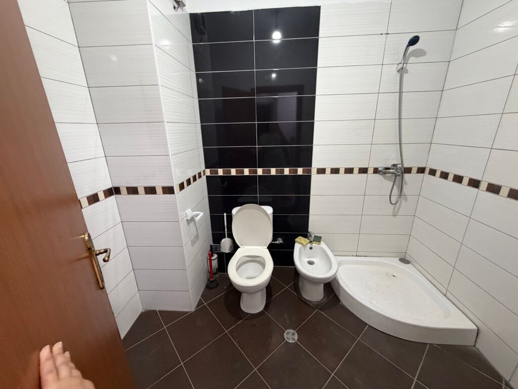 1+1,te vila L 2 astir,350 mije leke