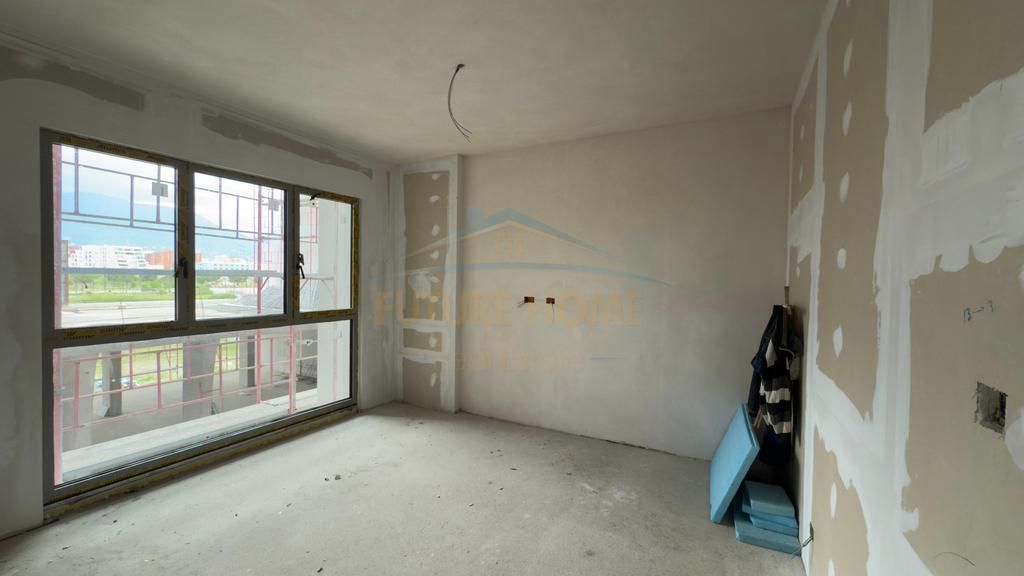 Appartamento 2+1+2 in vendita, Park Avenue, Nuovo Viale, Tirana. PRM52895