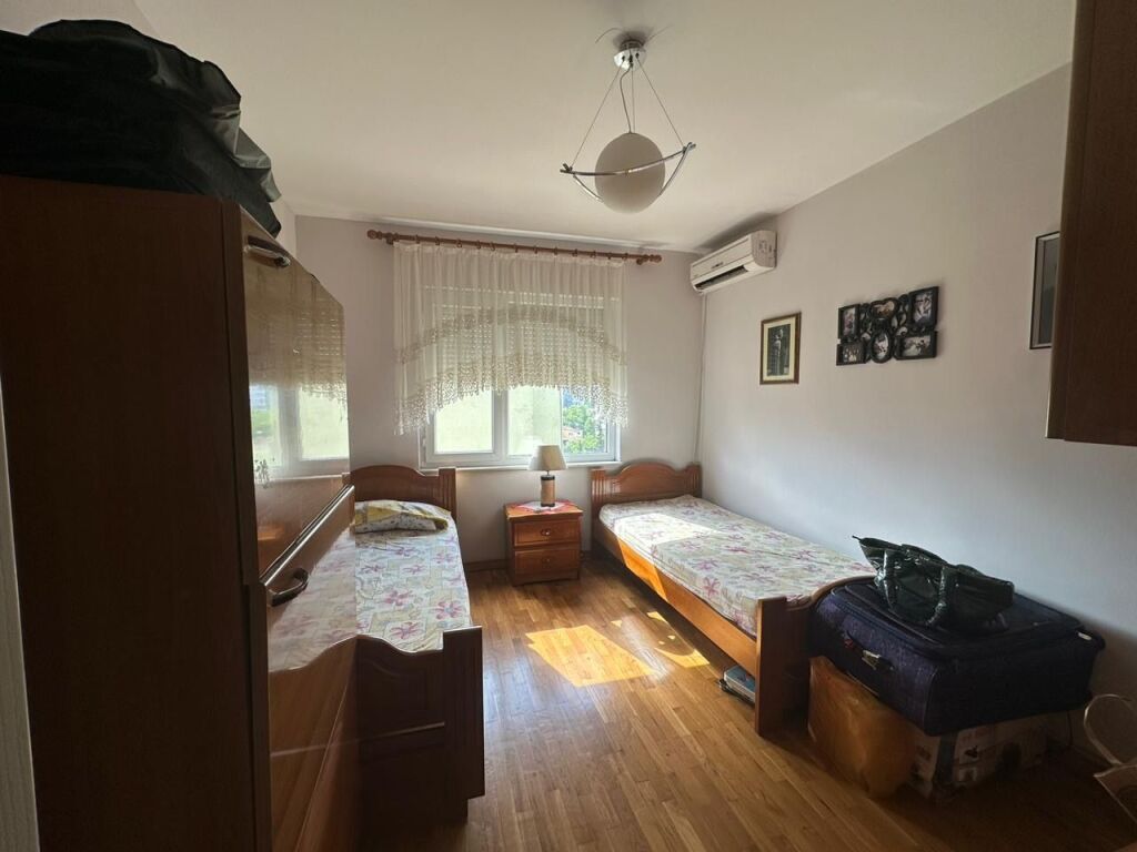 2+1 apartment for sale in Laprake!