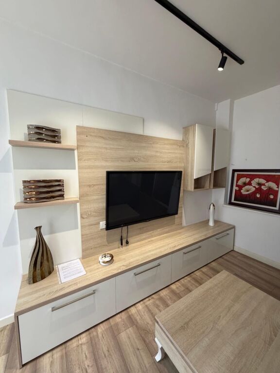 Apartment 1+1 for rent Barrikadave Street!