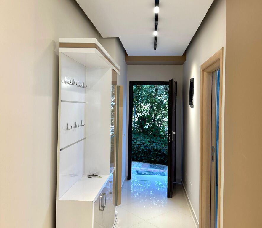 Me Qera: Duplex 3+1+3wc &amp; 1P. Parkimi 📍Res. Kodra e Diellit 1 - Mobilim Modern | 1,500 Euro/Muaj