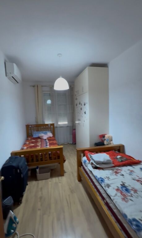 Qera | Vilë 2 + 1 | Rruga 5 Maji | 530 €/muaj
