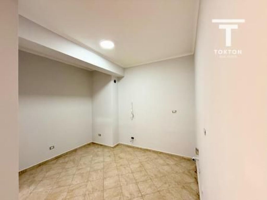 SHITET, APARTAMENT 3+1+2, KOMUNA E PARISIT, TIRANË