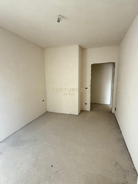 Shitet apartament 3+1+2 tek Kompleksi “Orbital 6”, Bulevardi i Ri!