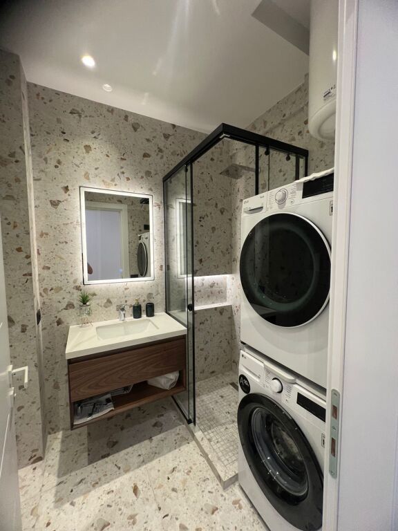For rent 2+1+parking Green Harmony Complex UET 1000€