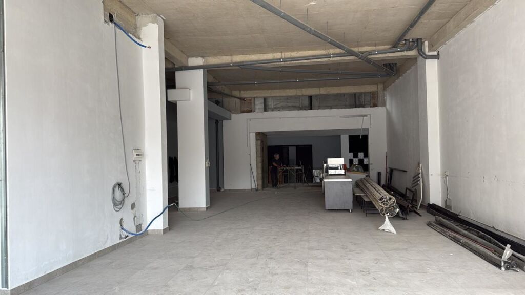 Rent | 2 Ambjente Biznesi | Shkozë | 4500 €/month