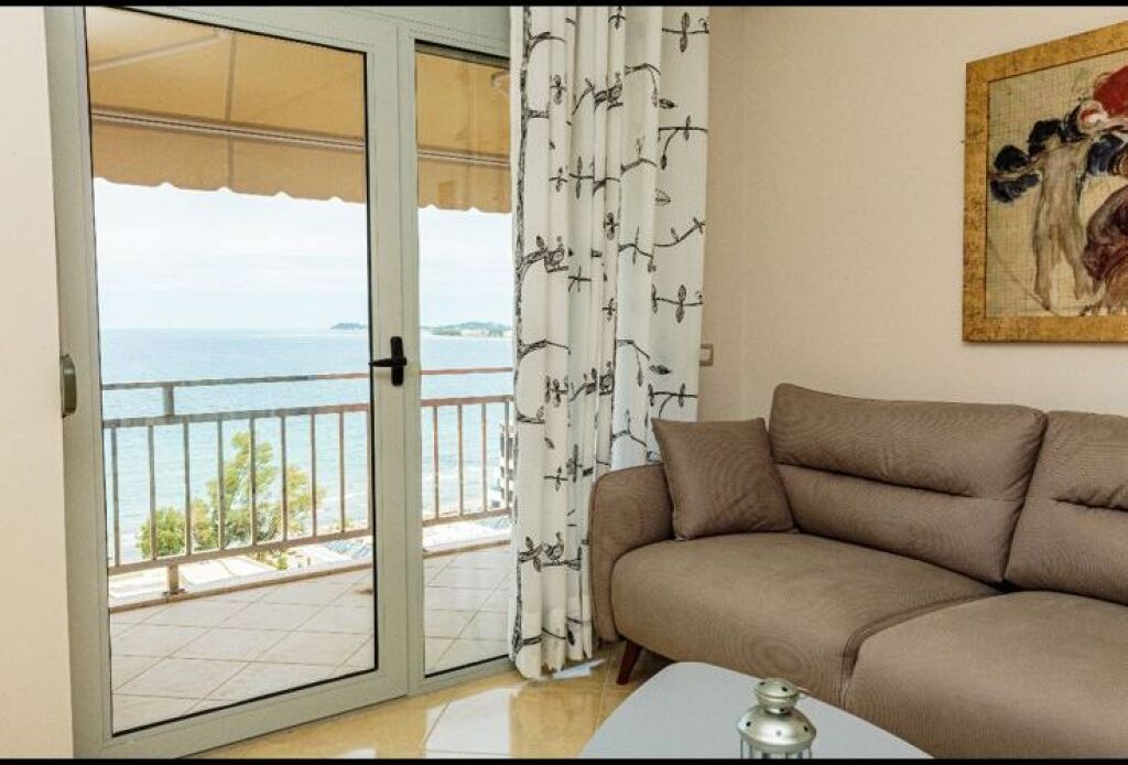 Apartament jepet me qira afatgjat