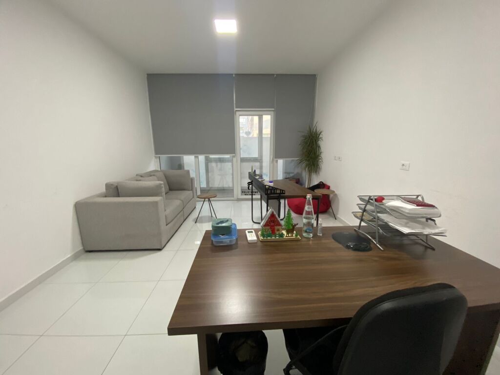UFFICIO IN AFFITTO 110M2 COMUNE DI PARIGI 1200 EURO FH-75959