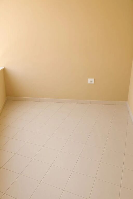 SHITET APARTAMENT 2+1+2+2 NE LUNGOMARE, VLORE