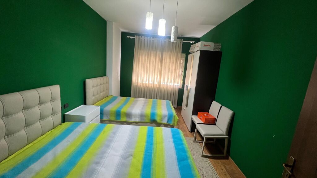 OCCASION, 2+1+2 in Astir for sale