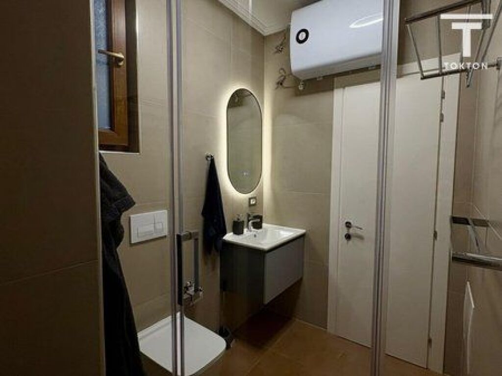 SHITET, APARTAMENT 1+1, RRUGA: "HIM KOLLI", TIRANË