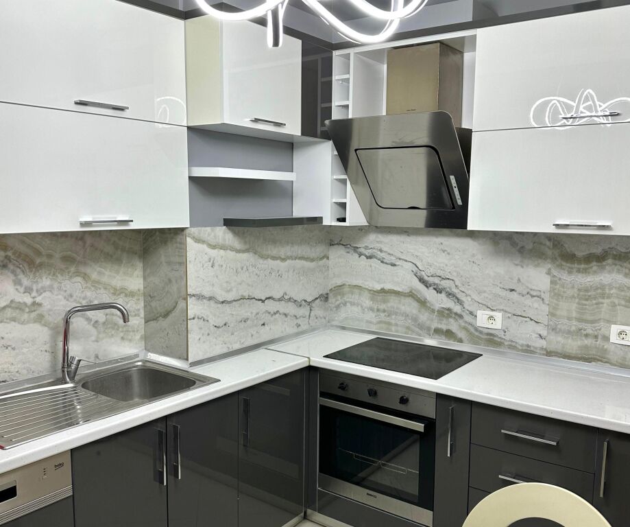 Me Qera: Duplex 3+1+3wc &amp; 1P. Parkimi 📍Res. Kodra e Diellit 1 - Mobilim Modern | 1,500 Euro/Muaj
