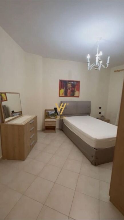 JEPET APARTAMENT 1+1+BLK ME QERA NE ASTIR 45.000 LEKE