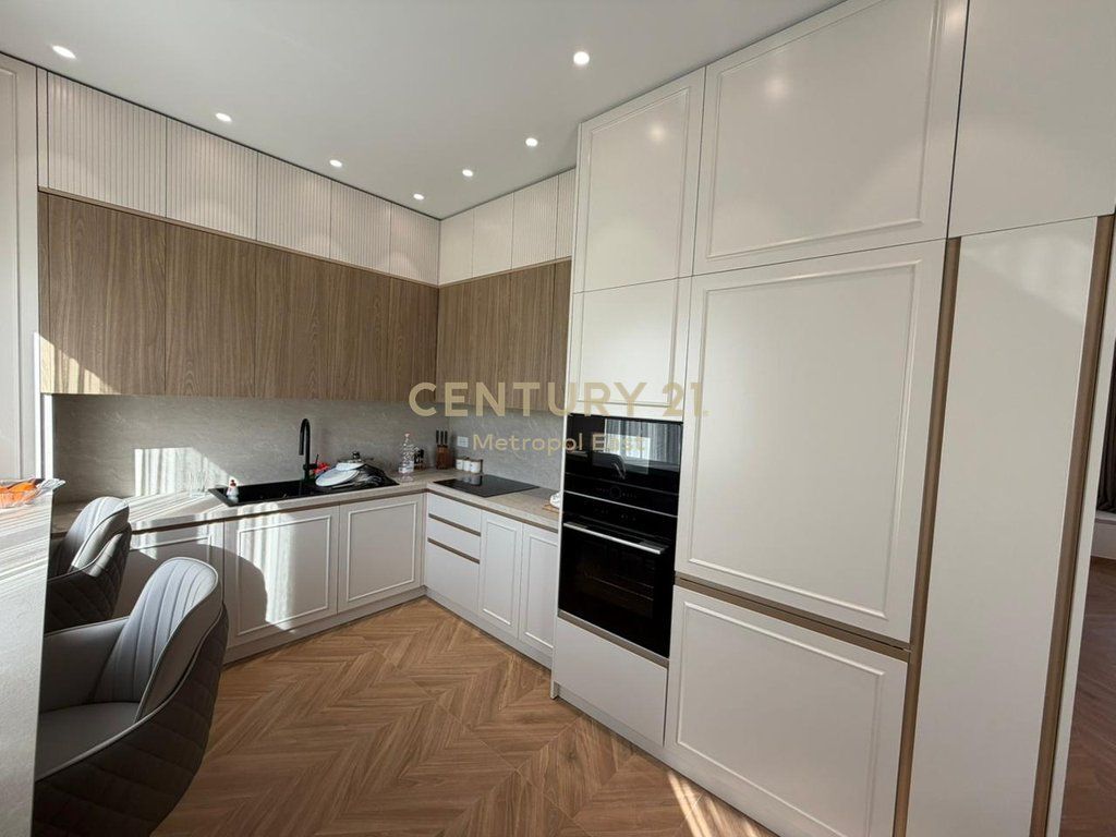 VILLA INDIVIDUALE IN AFFITTO IN UN COMPLESSO RESIDENZIALE A FARKE
