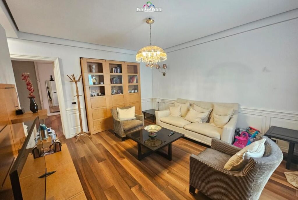Apartament Me Qera 1+1 Tek Pazari i Ri (ID B211375 ) Tirane