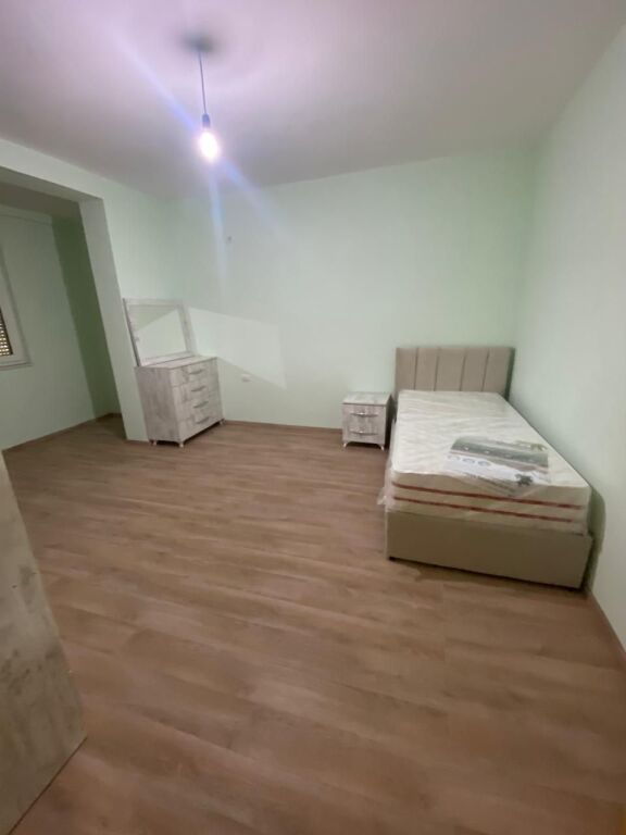 Qera | Vilë 3 + 1 | Qytet Studenti | 600 €/muaj