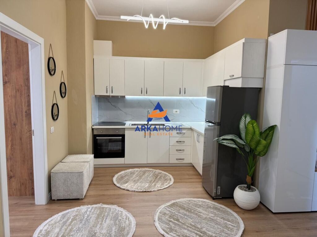 APPARTAMENTO IN AFFITTO 1+1+BALCONE "SITUATO VICINO ALLA MOSCHEA, GIARDINO BOTANICO" 800 EURO