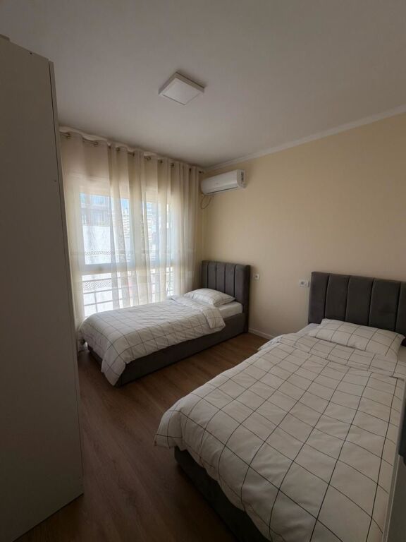 Qera | Apartament 2 + 1 | Stacioni i Trenit | 750 €/muaj
