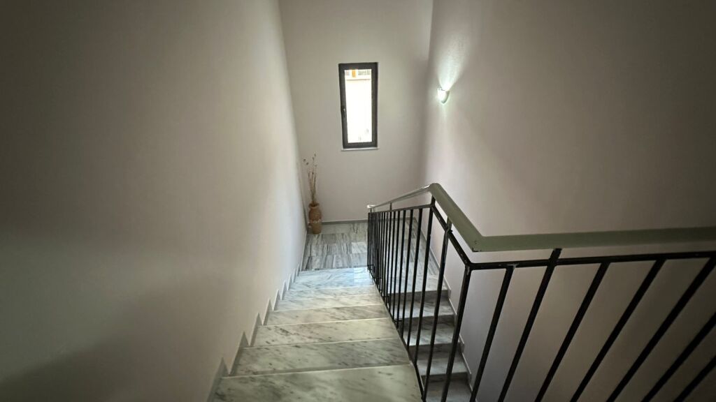 VILLA 510M2 IN VENDITA FRESK