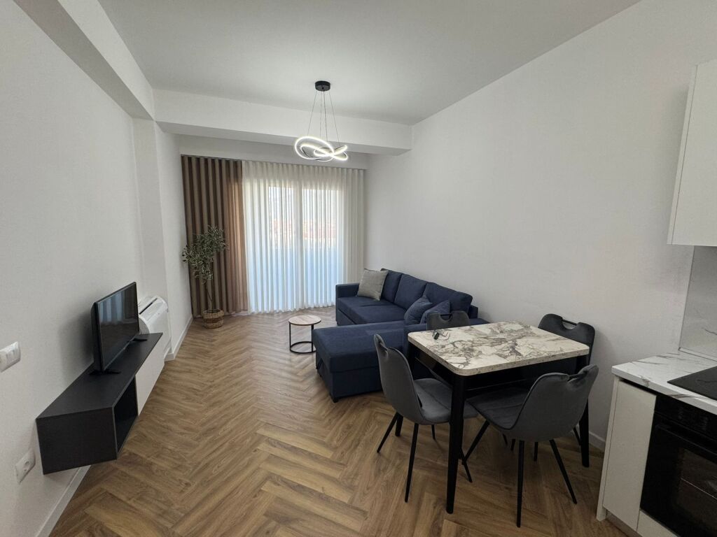 Apartment 1+1 + parking space for rent at Golden Park 📍
