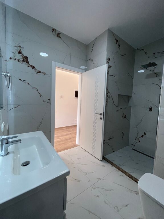 🏠 IN VENDITA Appartamento 2+1+Guardaroba 📍 Lago Secco