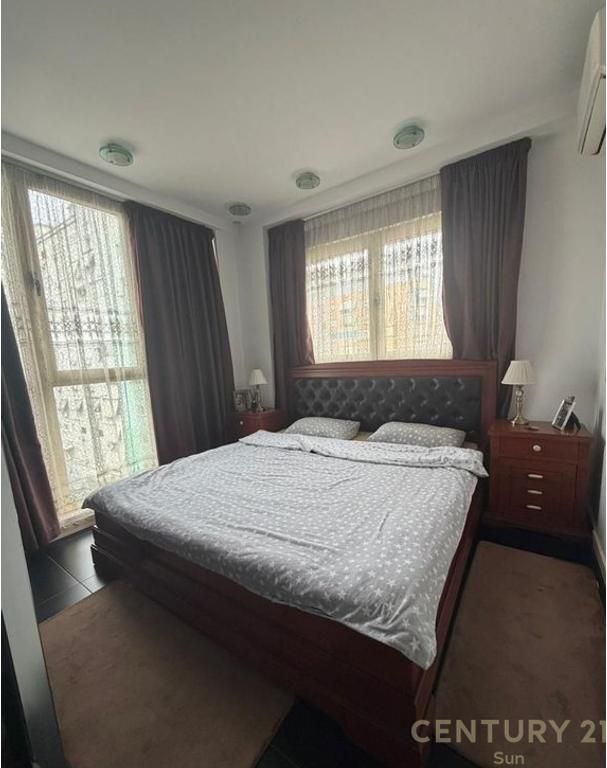 DUPLEX FOR RENT AT KISTAL CENTER