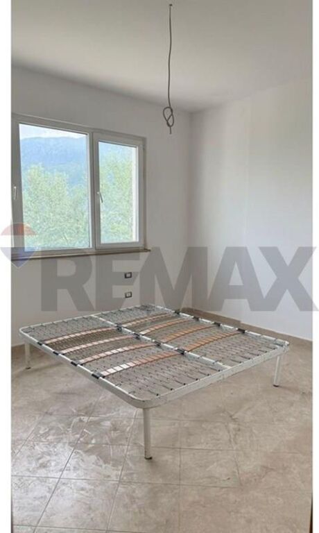 VENDESI APPARTAMENTO 2+1 A LINZ