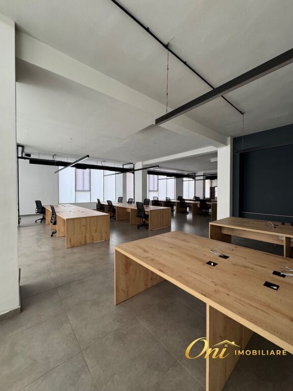 OFFICE FOR RENT 750M2 ASTIR
