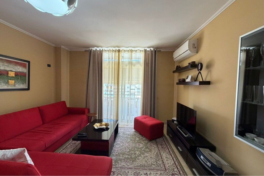 Shitet Apartament 2+1 ne Astir