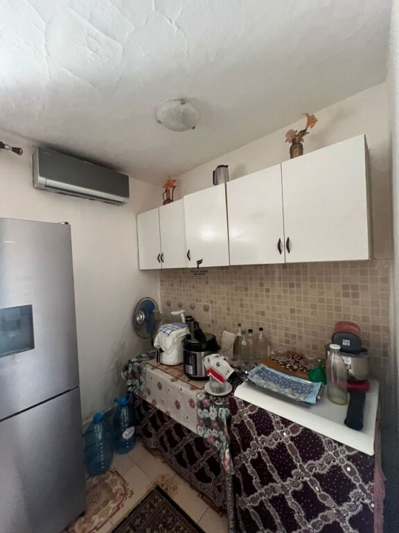 VENDESI APPARTAMENTO 2+1 PAZARI I RI 165.000 EURO FH-76021