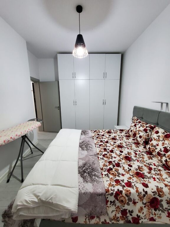 📌Apartament 1+1 me qira – Komuna e Parisit - Pallat i ri i vitit 2022 !