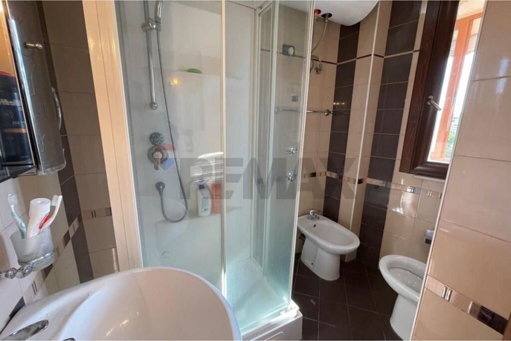 Appartamento 2+1+2 in vendita in Via Elbasan